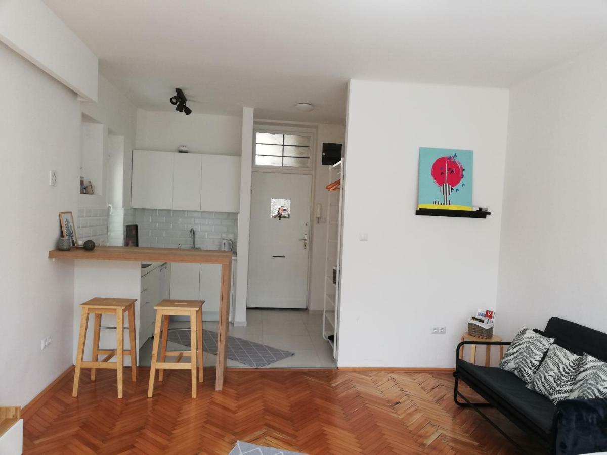 Bright & Stylish Studio Home, Superbly Located 사라예보 외부 사진